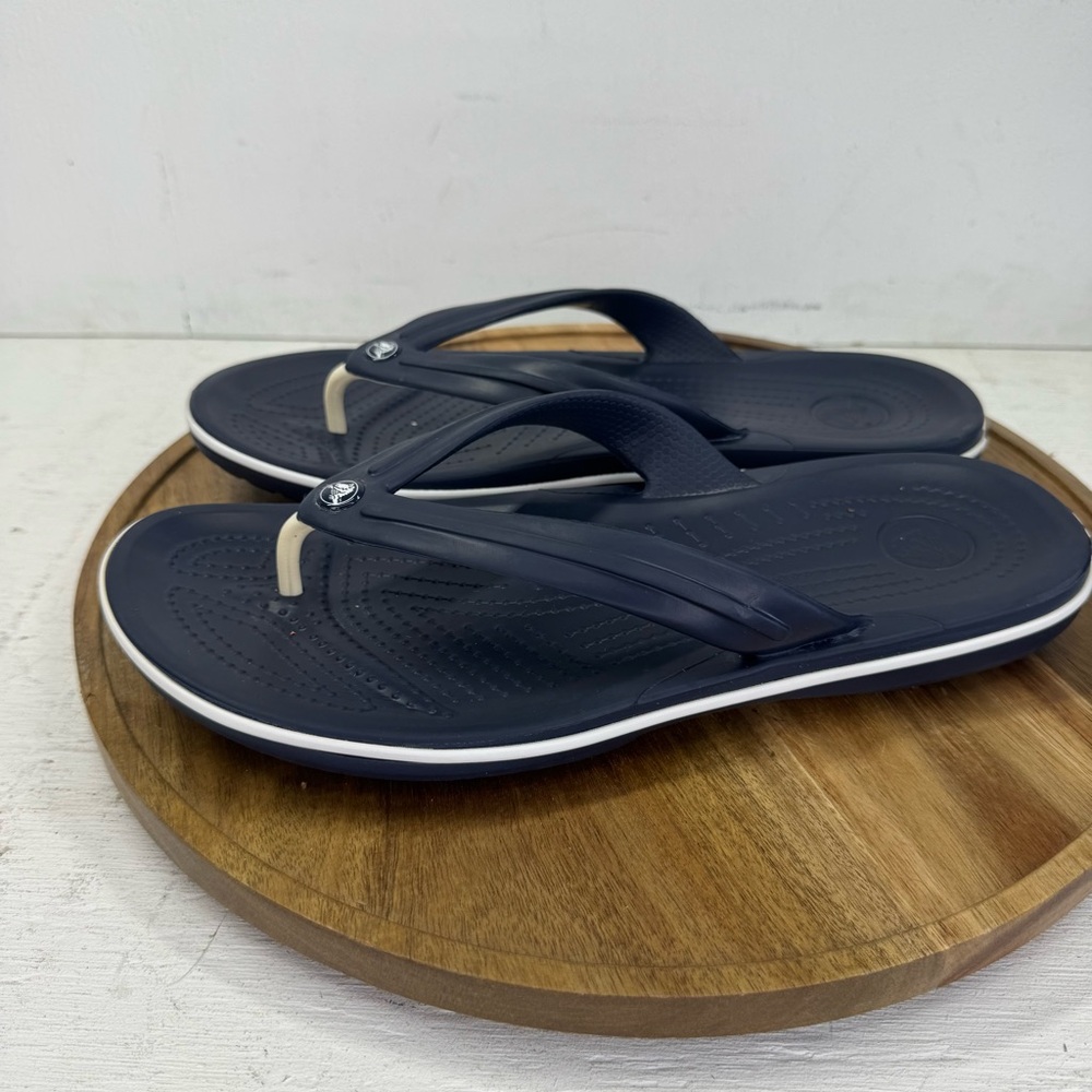 Crocs Unisex Crocband Flip Flop Sandal Navy Blue US Men's 8 Women's 10